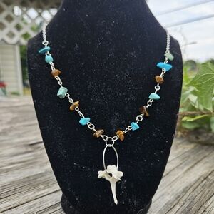 𝚁𝚎𝚊𝚕 𝚋𝚘𝚗𝚎,𝚝𝚞𝚛𝚚𝚞𝚘𝚒𝚜𝚎,𝚊𝚗𝚍 𝚝𝚒𝚐𝚎𝚛𝚜 𝚎𝚢𝚎 𝚗𝚎𝚌𝚔𝚕𝚊𝚌𝚎